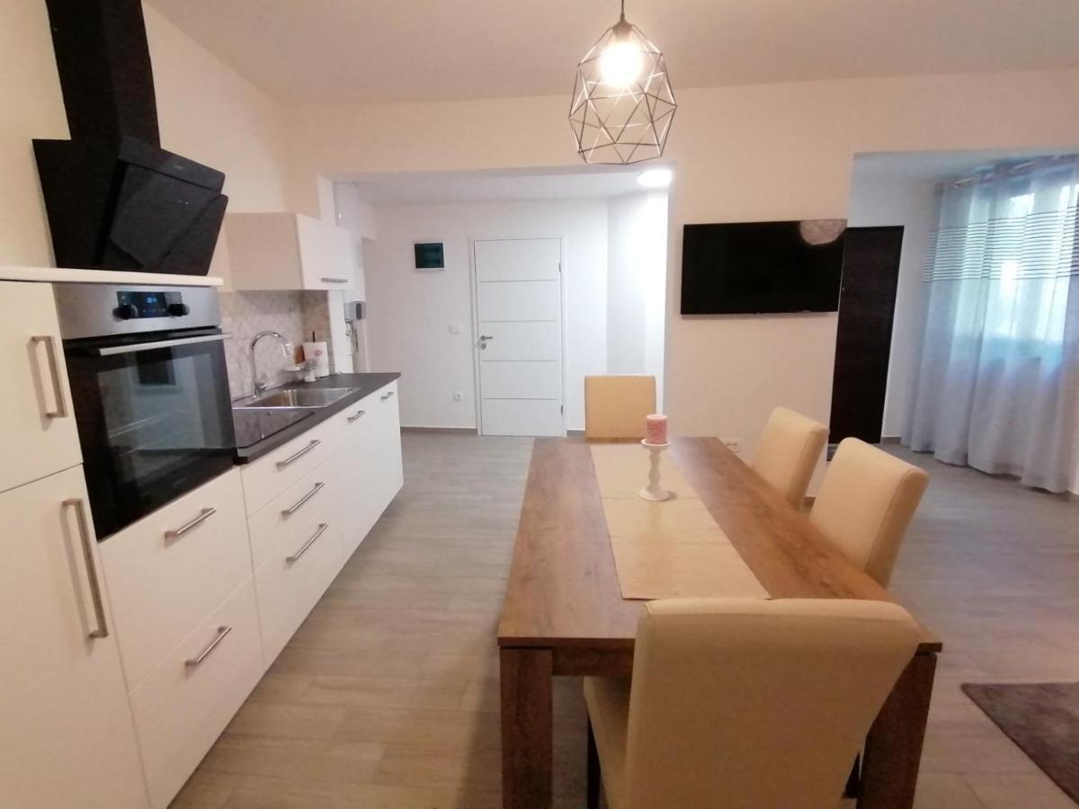 Apartments Pepe Novigrad Istria Buitenkant foto