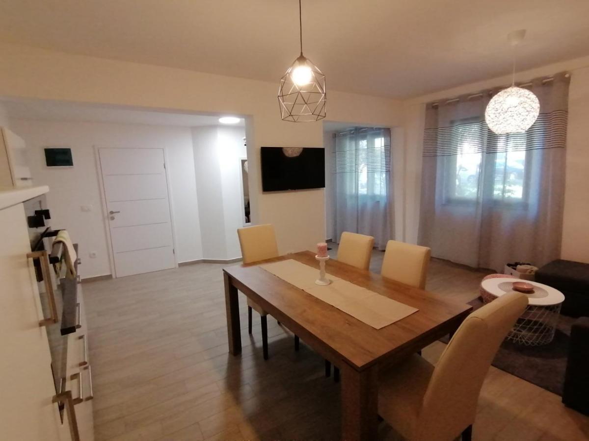 Apartments Pepe Novigrad Istria Buitenkant foto