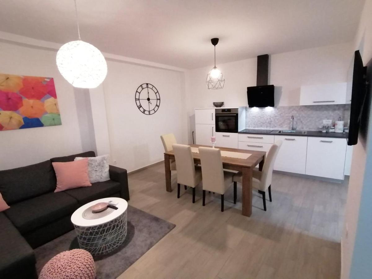 Apartments Pepe Novigrad Istria Buitenkant foto