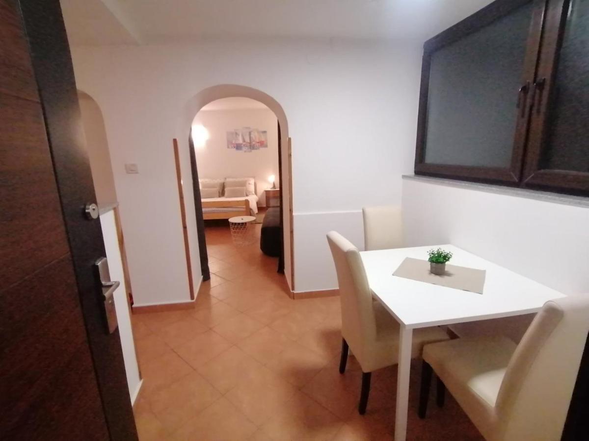 Apartments Pepe Novigrad Istria Buitenkant foto